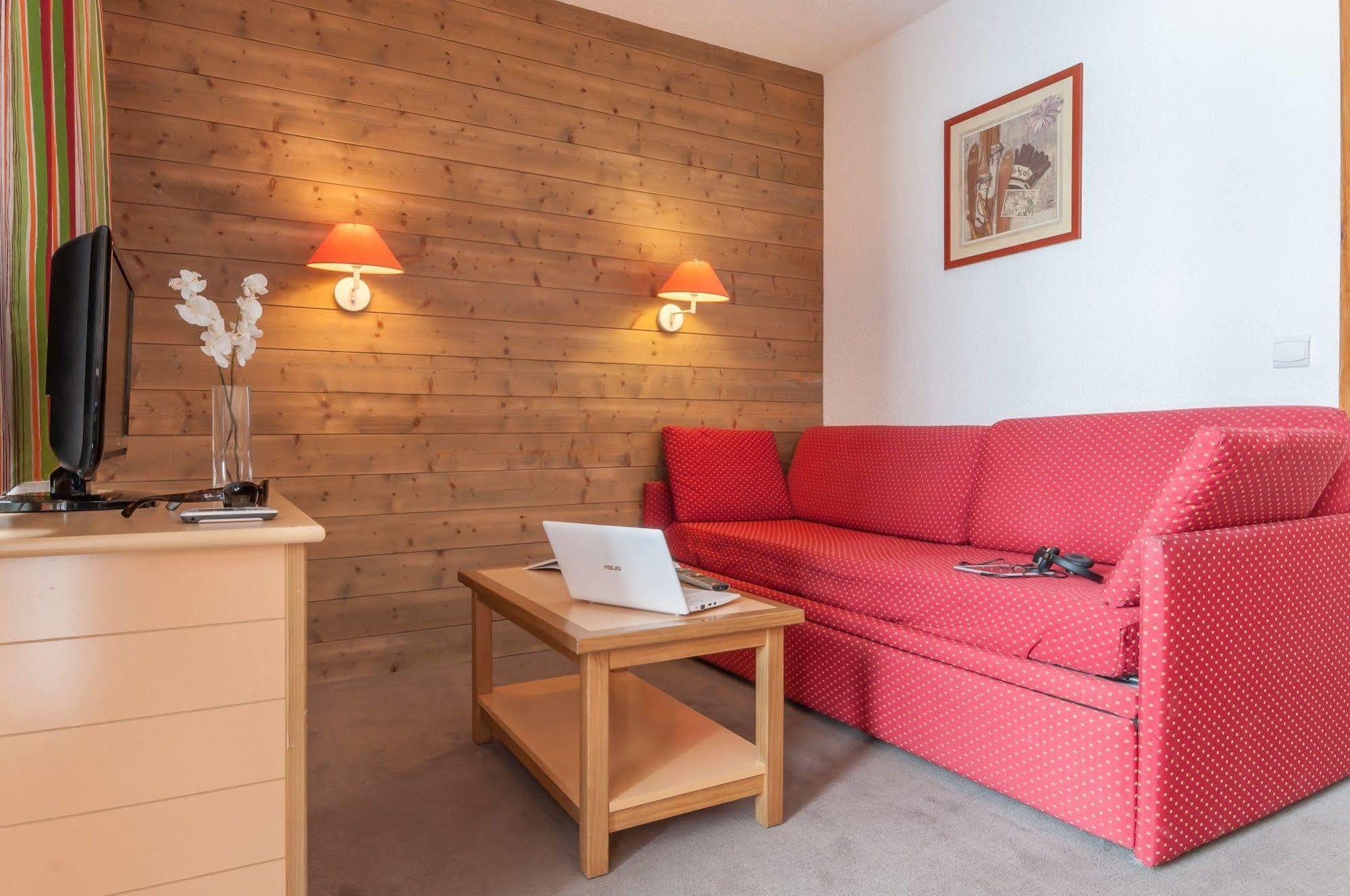 Residence Pierre & Vacances Les Chalets Des Arolles Macot-la-Plagne Exterior photo